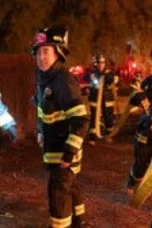 Nonton Film 9-1-1 Season 9 Episode 14 Sub Indo